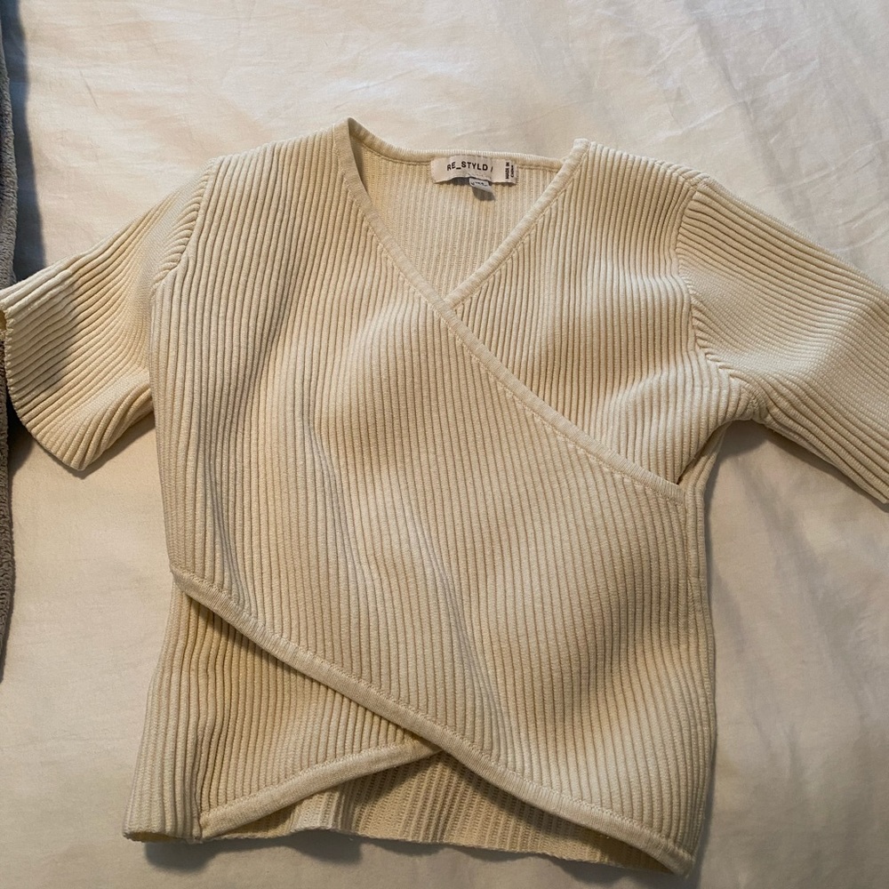 Cropped Tee
